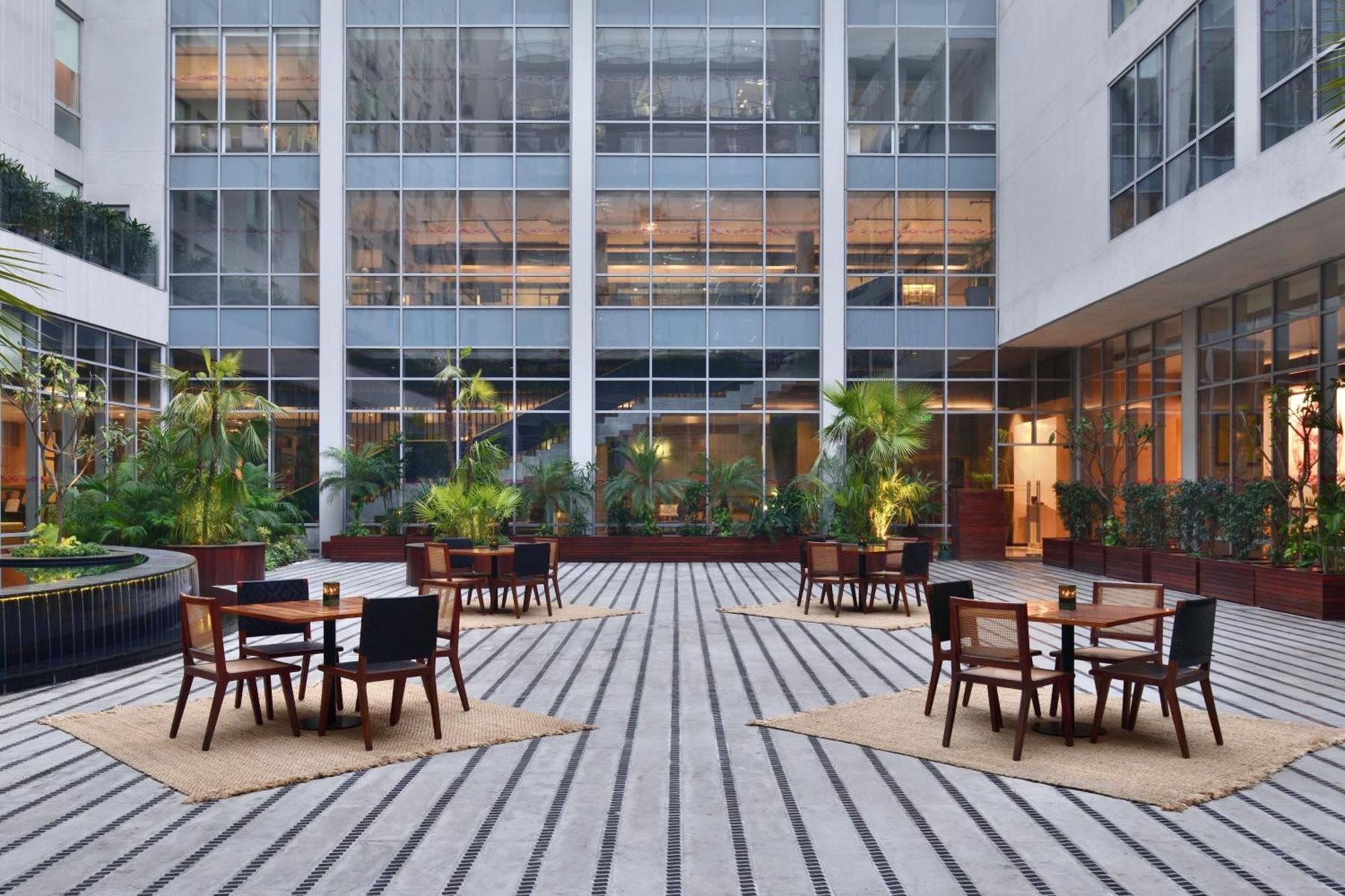 Hotel Aloft Aerocity New Delhi
